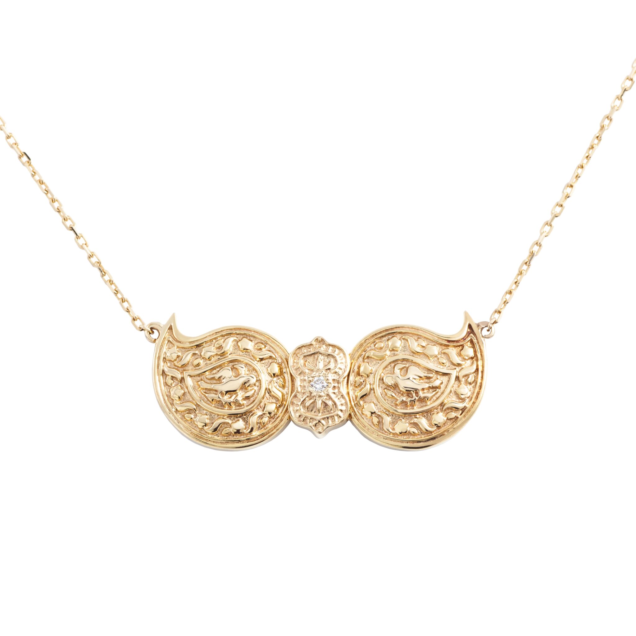 Златни пафти