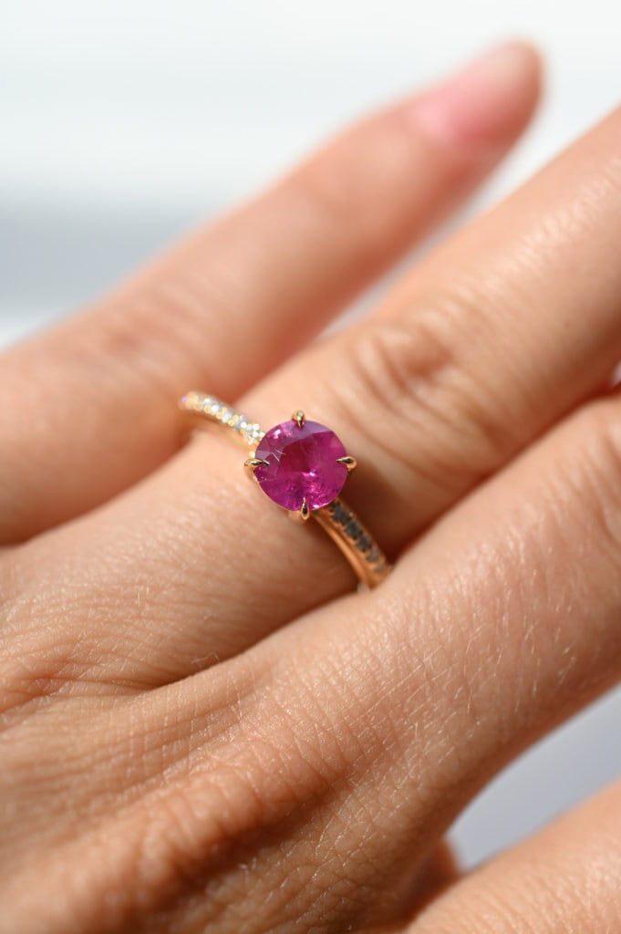 Пръстен с Рубин от Бирма