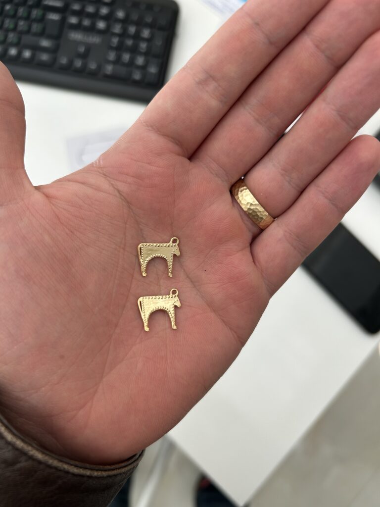 Златни украшения - Златна Овца