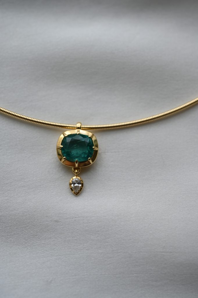 Изумруд и диамант в джорджански стил