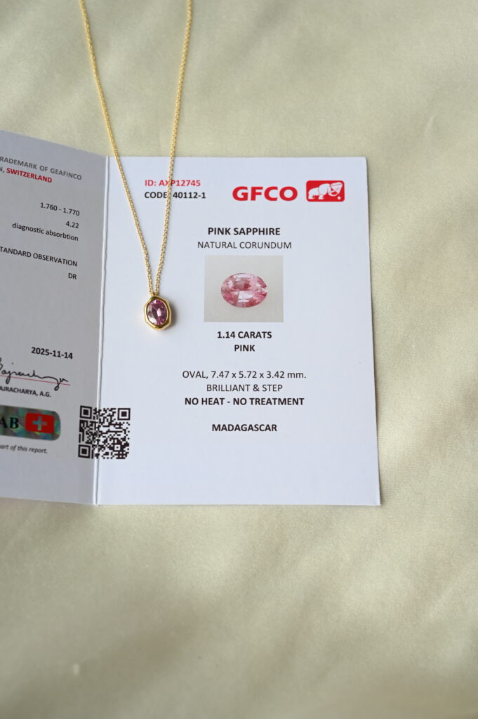 Сертификат от GFCO на овален розов сапфир 1.14 карата от Мадагаскар