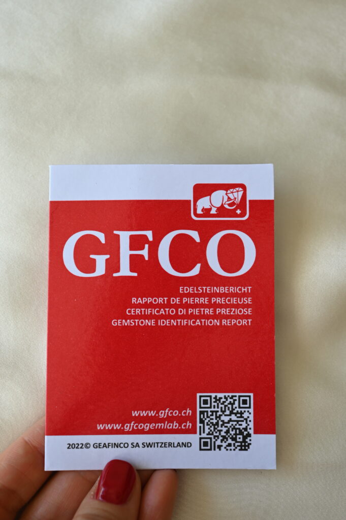 Сертификат от GFCO на изумруд от Замбия